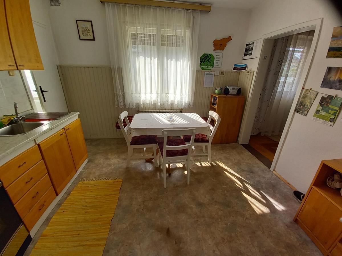 Rooms Apartma Cerknica Extérieur photo